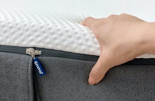 Emma mattress cover