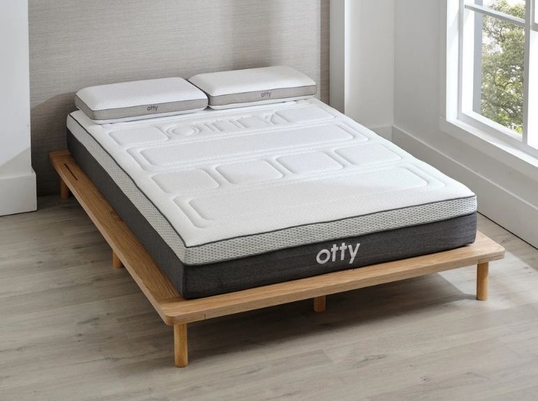OTTY Nord Solid Birch Bed Frame