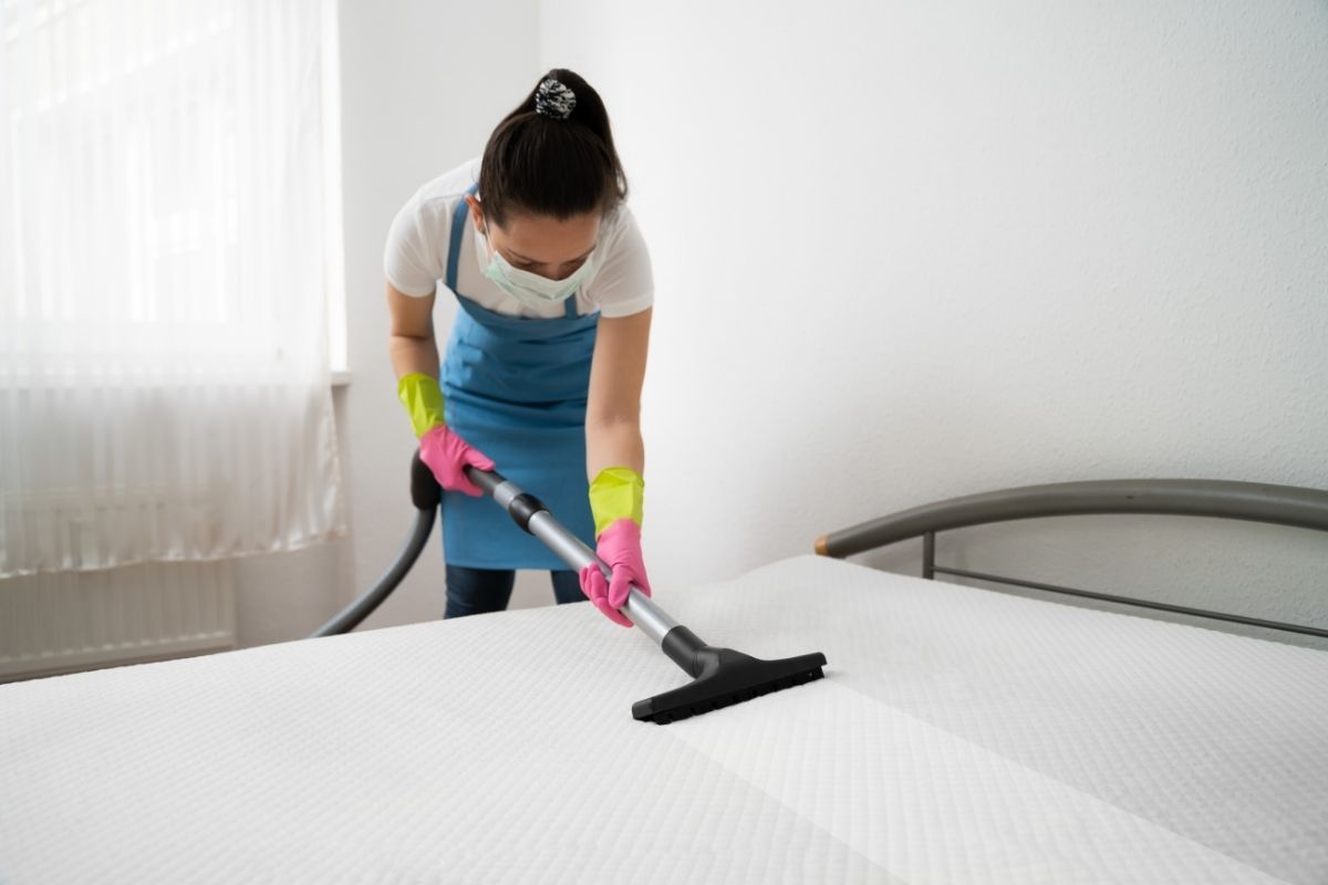 How To Clean Your Mattress The Right Way?