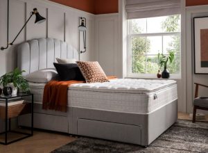 What is a Pillow Top Mattress? (Is it worth paying extra?)