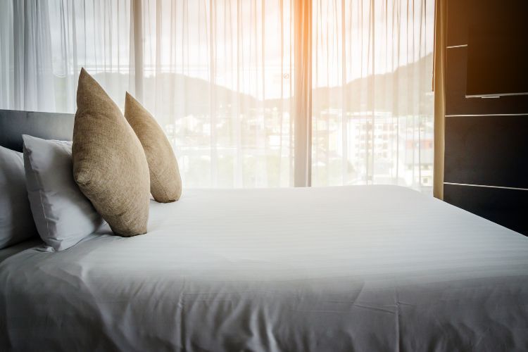 Do You Need A Top Sheet For Your Bed? (Pros & Cons Explained)